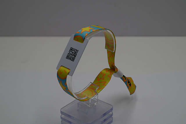 RFID智能腕帶卡